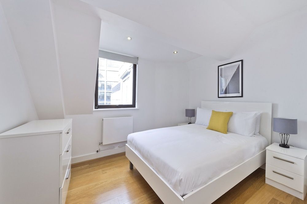 Red Lion Court by City2Stay 2