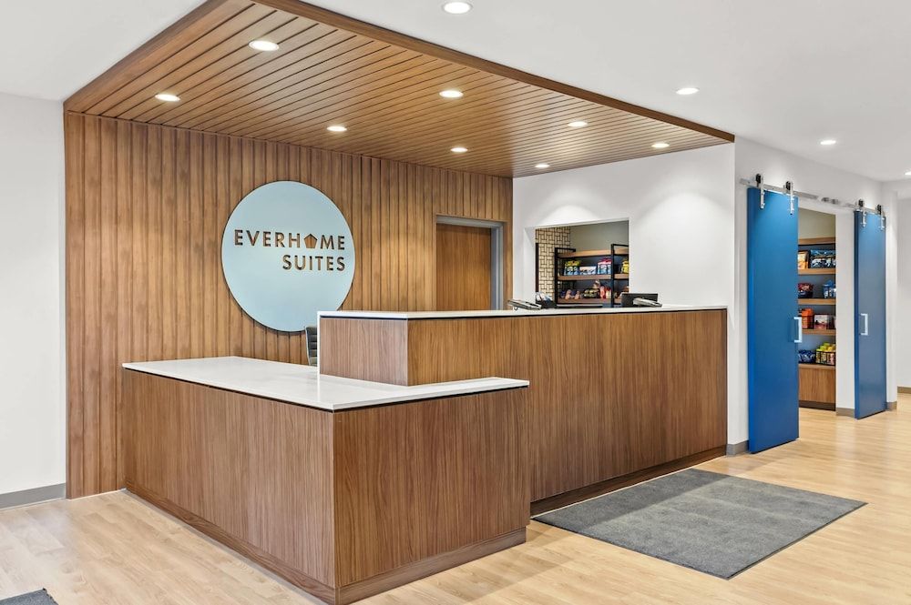 Everhome Suites Bowling Green by Choice Hotels 2