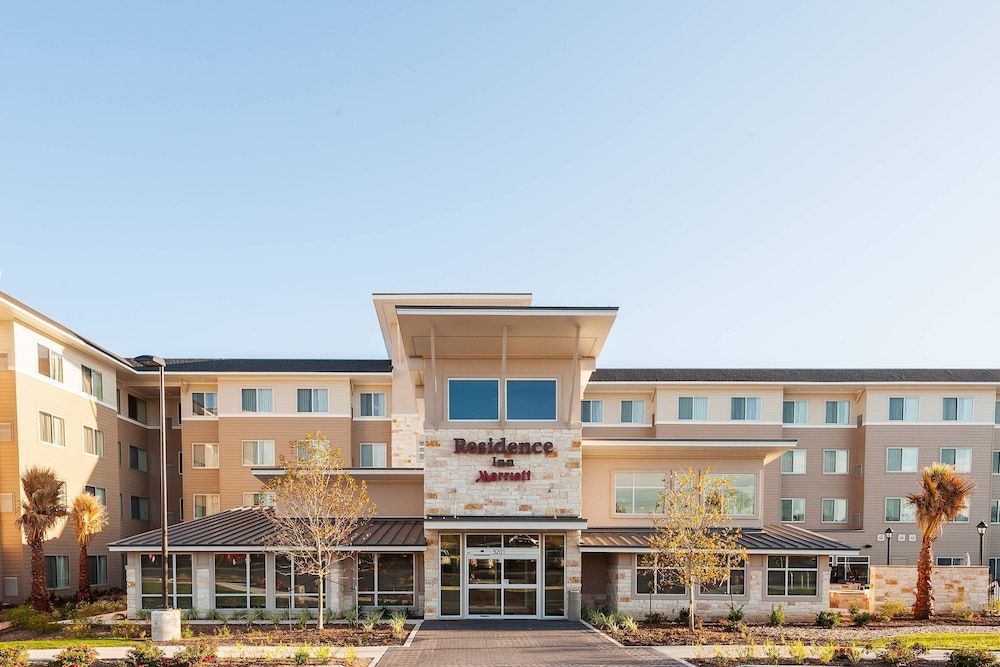 Residence Inn by Marriott Austin Airport 1