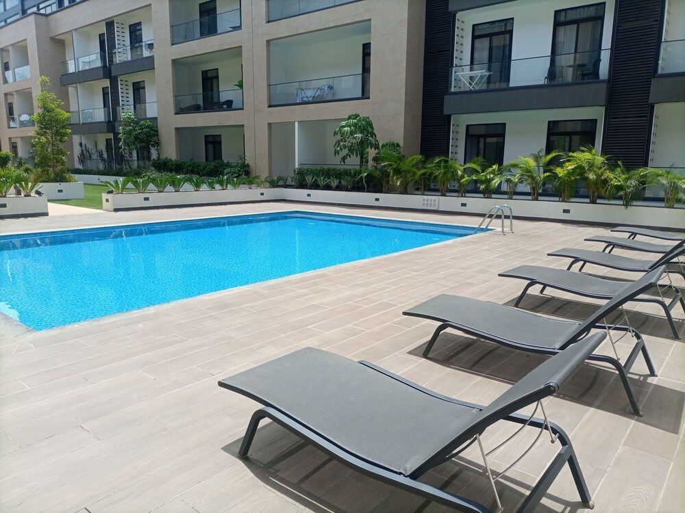 Embassy Gardens by Morninglife Luxury 1