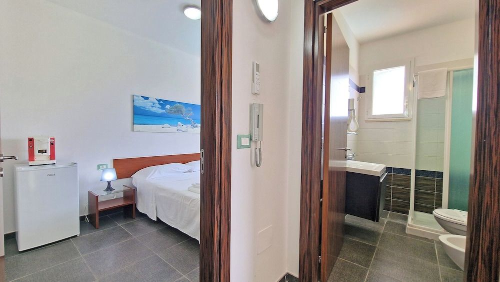 Maris Inn 2
