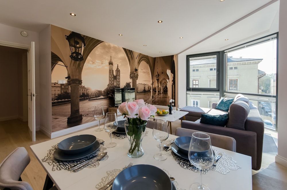 Old Town Premium Queen`s Apartments 1