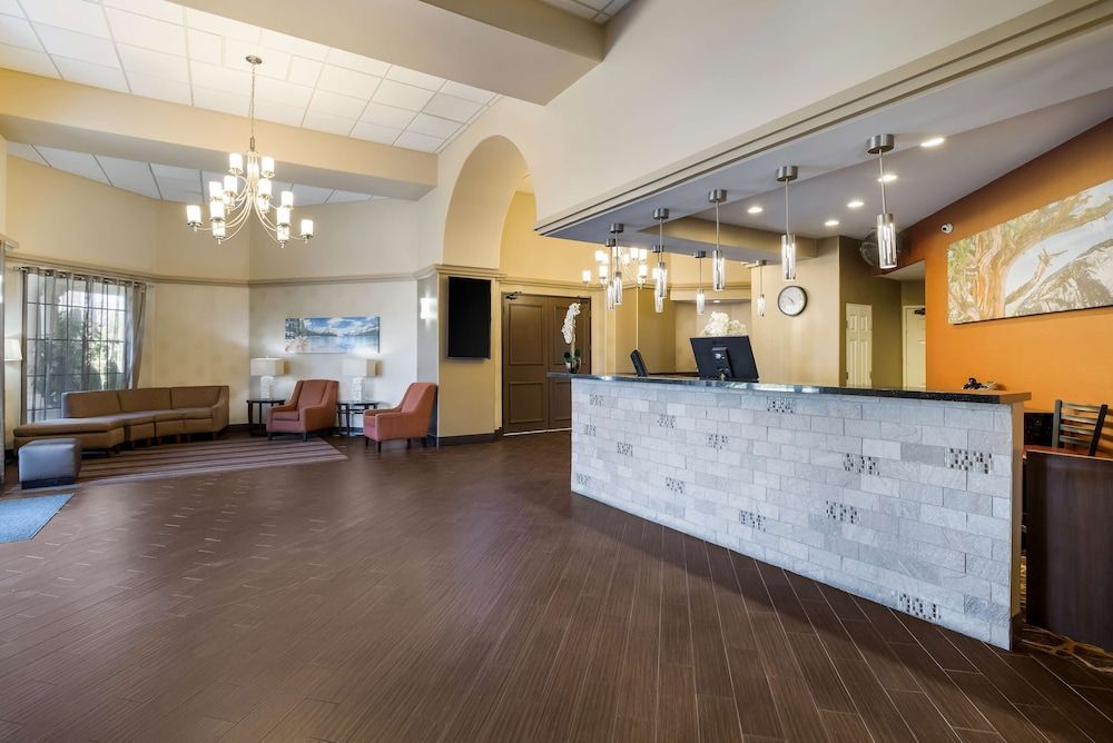 Best Western Escondido Hotel 2