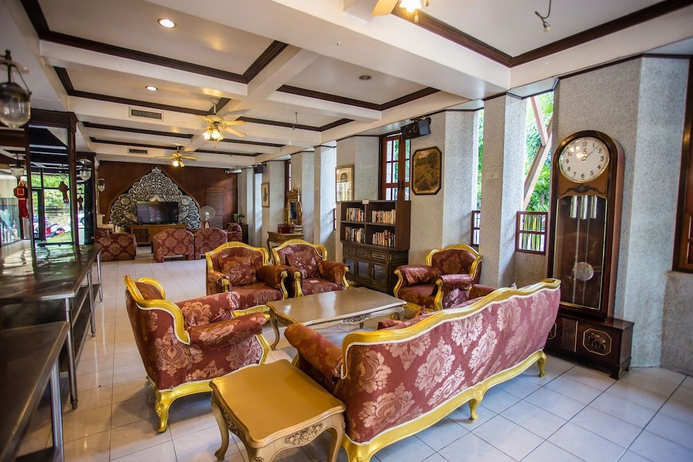 Prince Hotel Chiang Mai 2