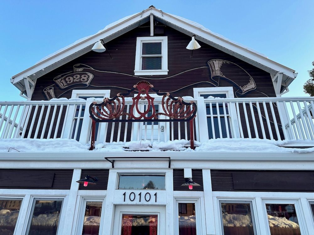 West River House 1