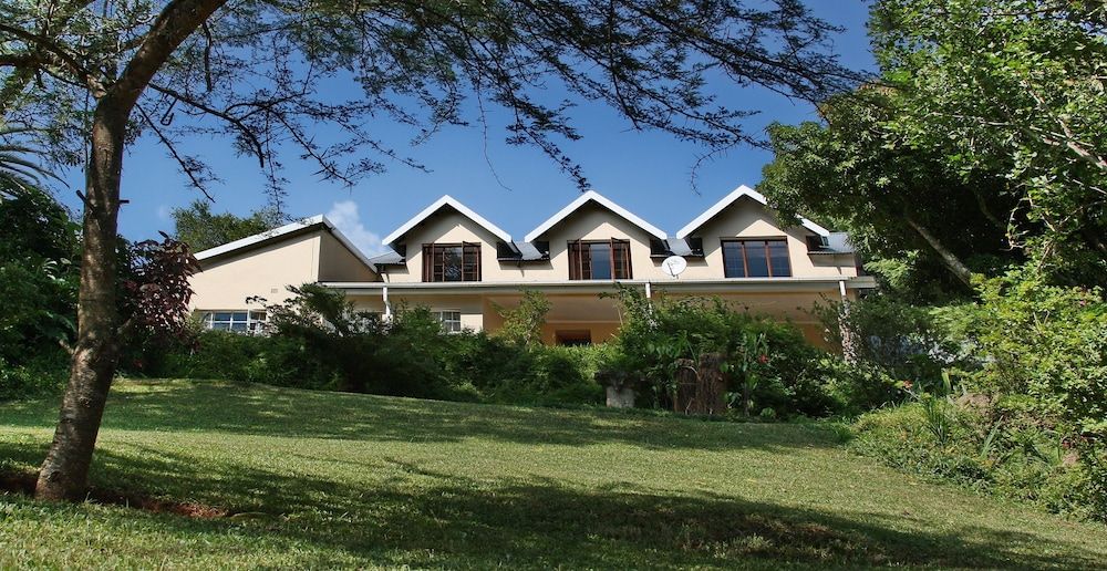Porcupine Ridge Guest House 1