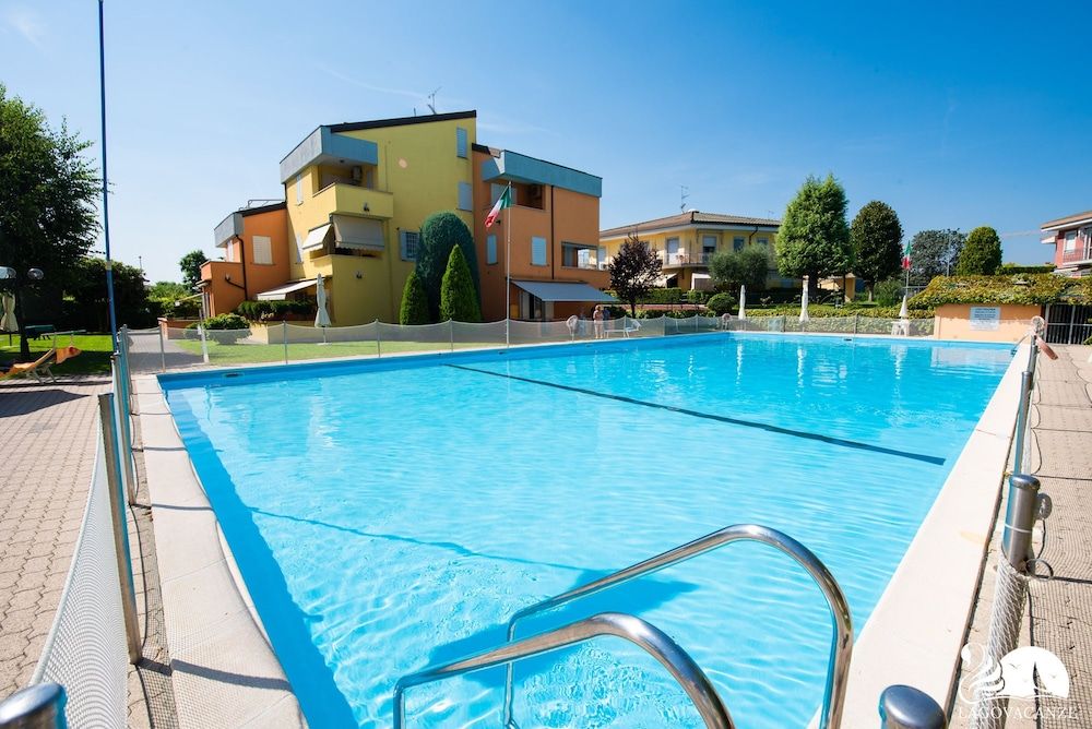 Appartamento Garden Ville 1