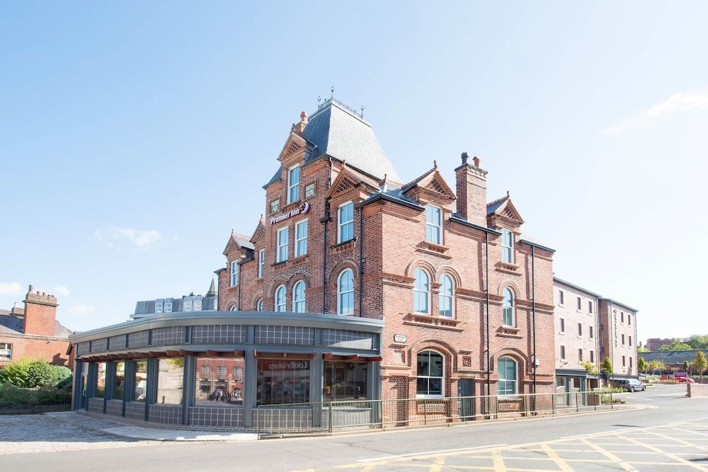 Premier Inn Leek Town Centre 1