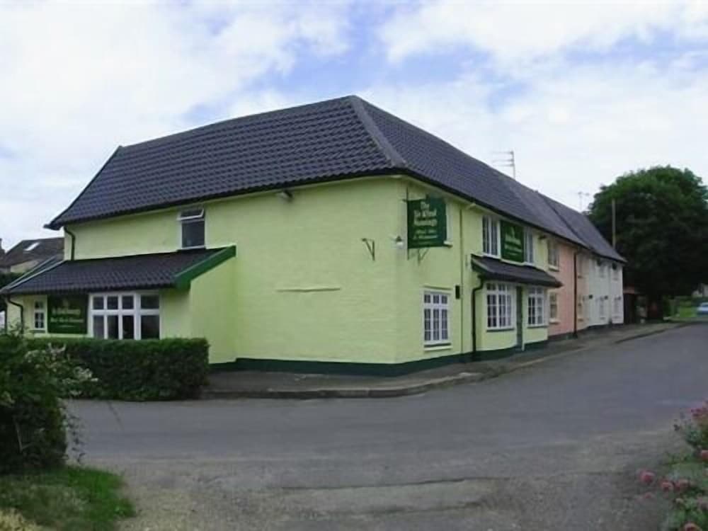 Sir Alfred Munnings Hotel 1