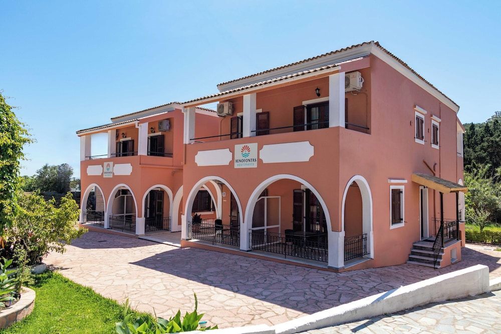 XENOFONTAS APARTMENTs 1