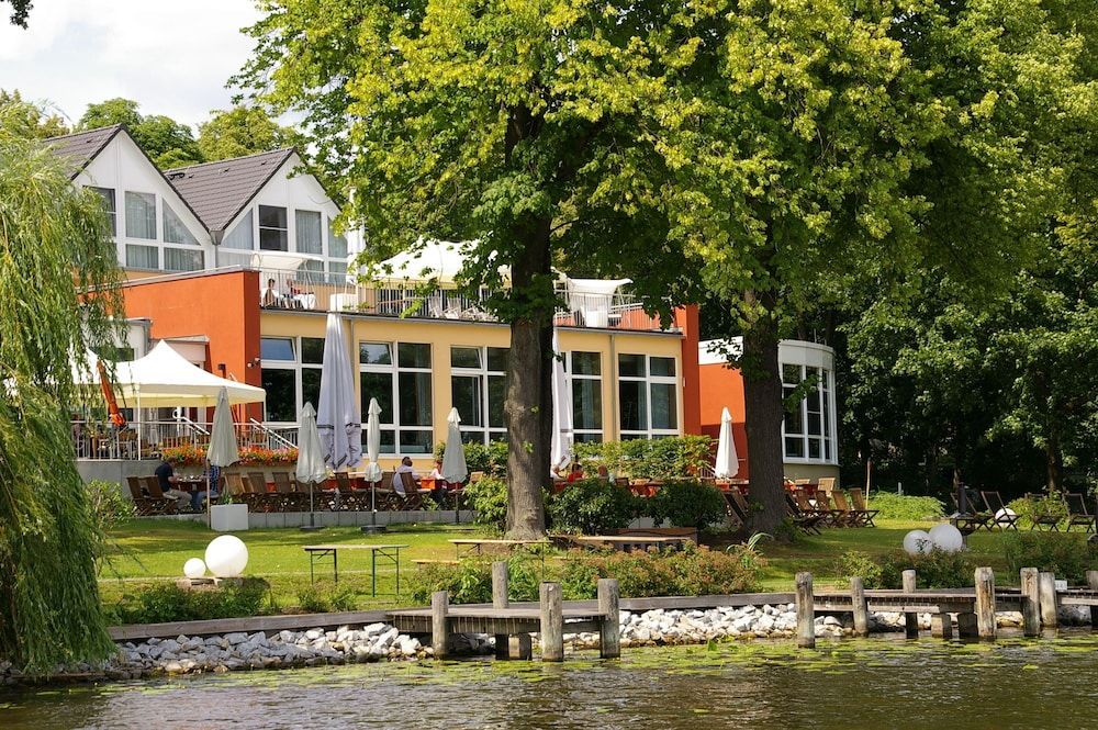 DämeritzSeehotel 1