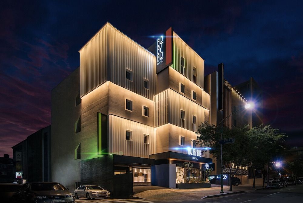 BLO BY BLO HOTEL 1