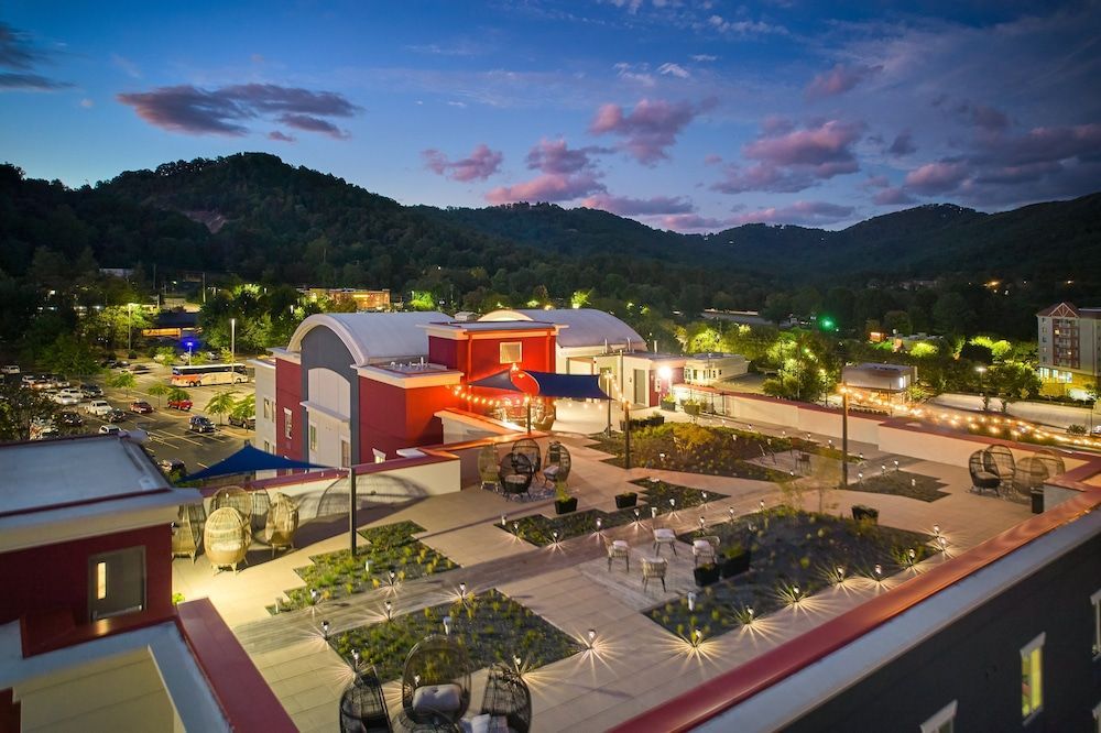 Candlewood Suites ASHEVILLE DOWNTOWN by IHG 1