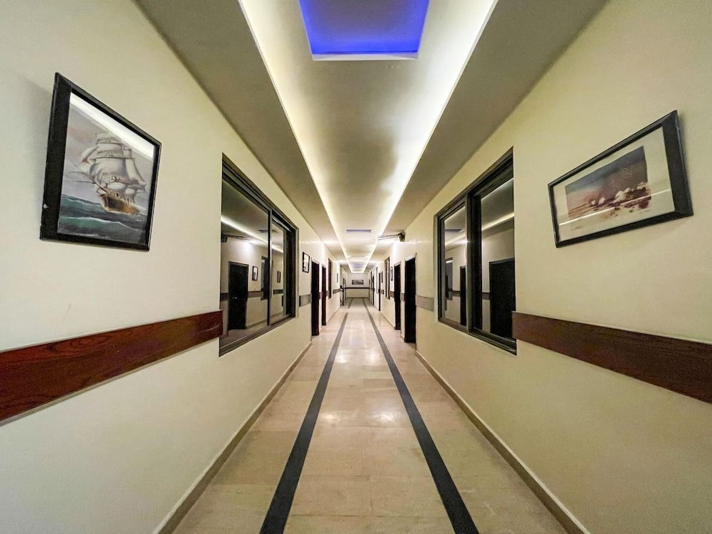 Rose Palace Hotel, Gulberg 1