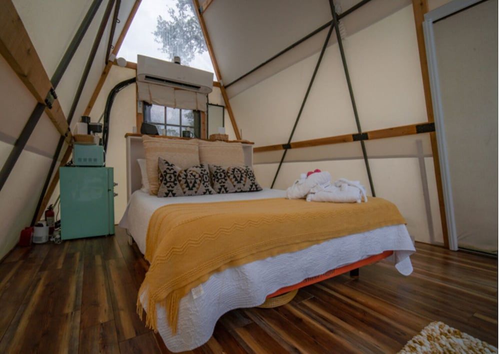 The Retreat on the Hill 2