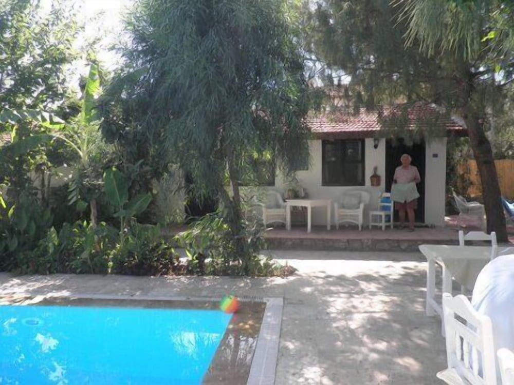 Jenny's House 1