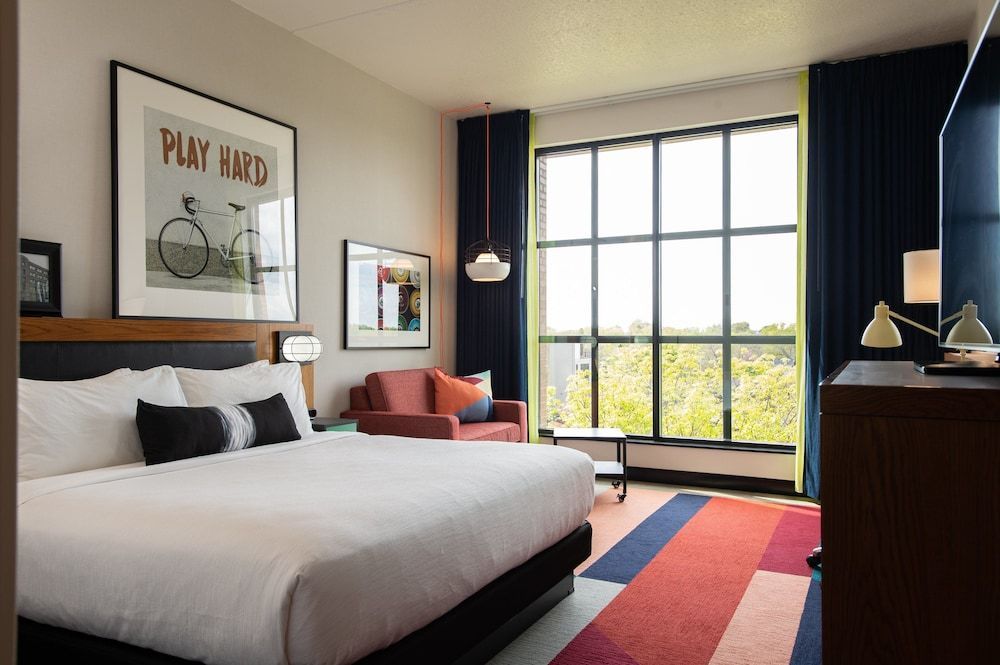 Hotel Indigo MADISON DOWNTOWN by IHG 2