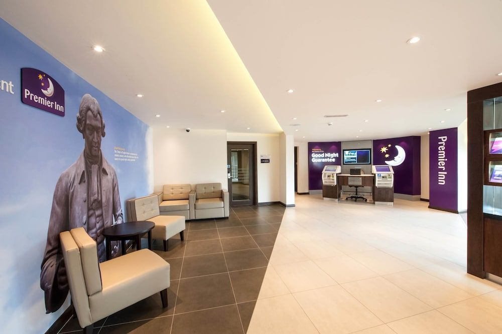 Premier Inn Stoke-On-Trent - Hanley 2