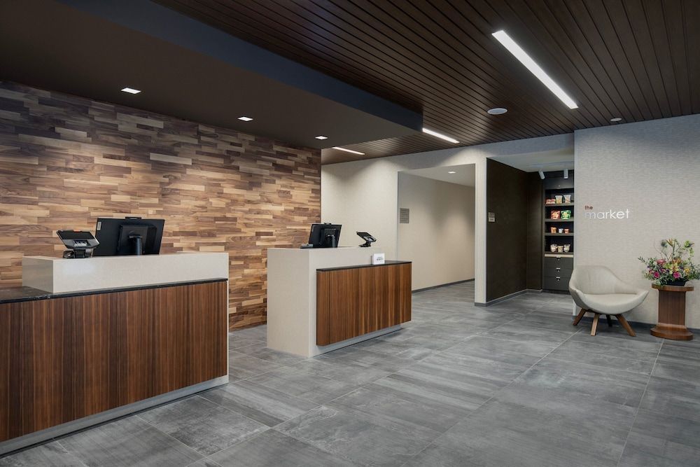 Courtyard by Marriott Nanaimo 2