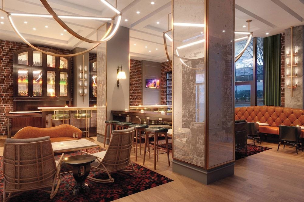 Glenn Hotel, Autograph Collection 1