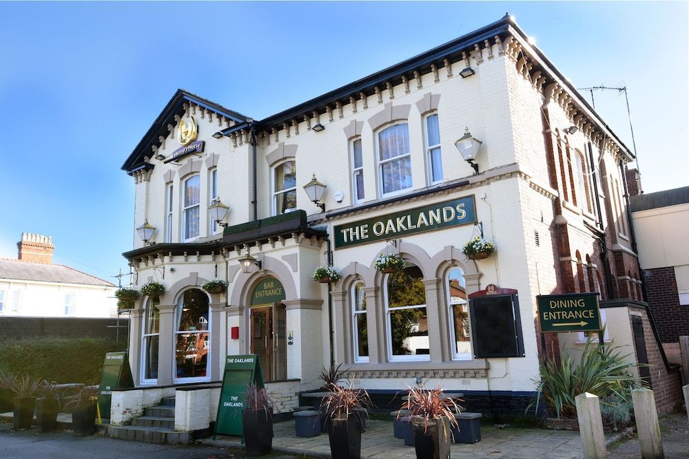 Oaklands by Greene King Inns 1