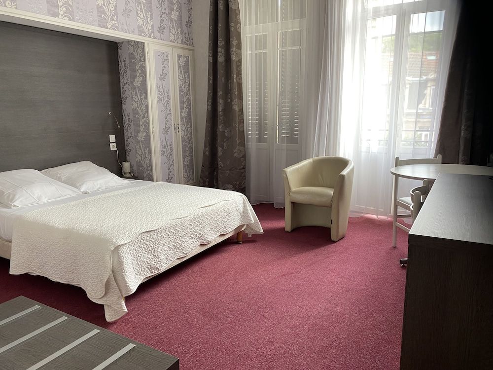 Hôtel de Paris 1