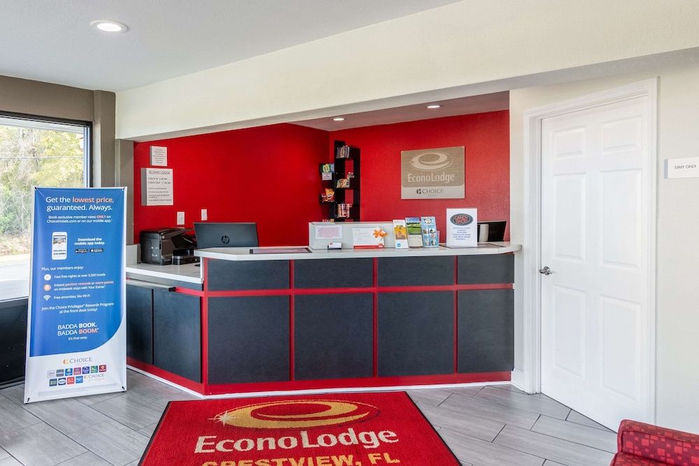 Econo Lodge Crestview South 2