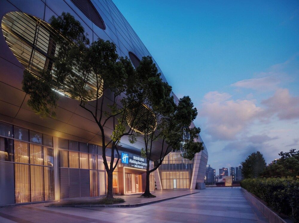 Holiday Inn Express Shanghai North Bund Riverside by IHG 1