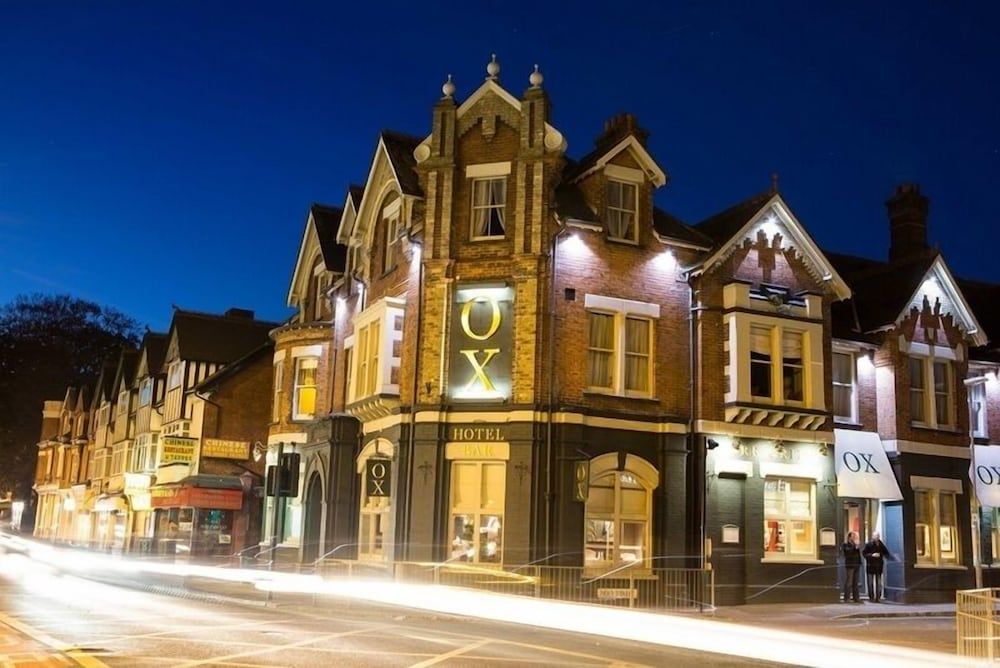 The Ox Pub & Rooms 1