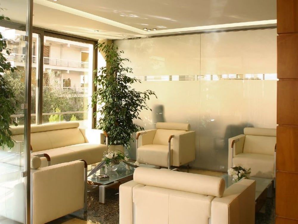 Blue Sea Hotel Alimos 2