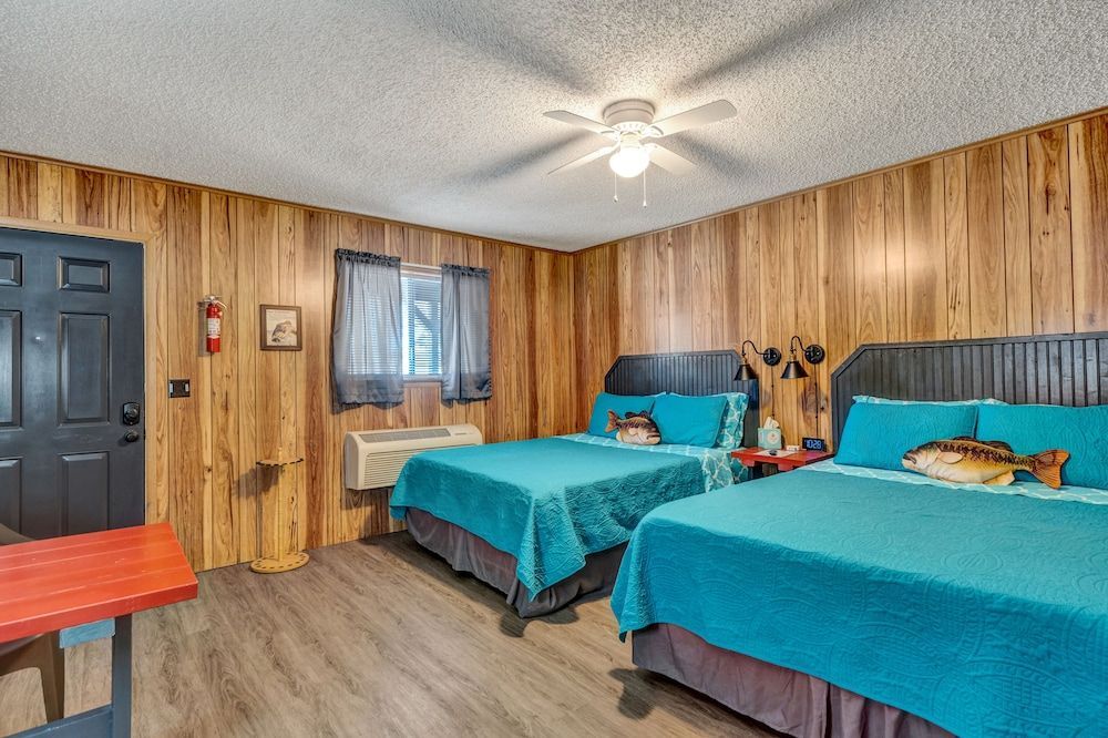 Reel Inn and Lodge 1