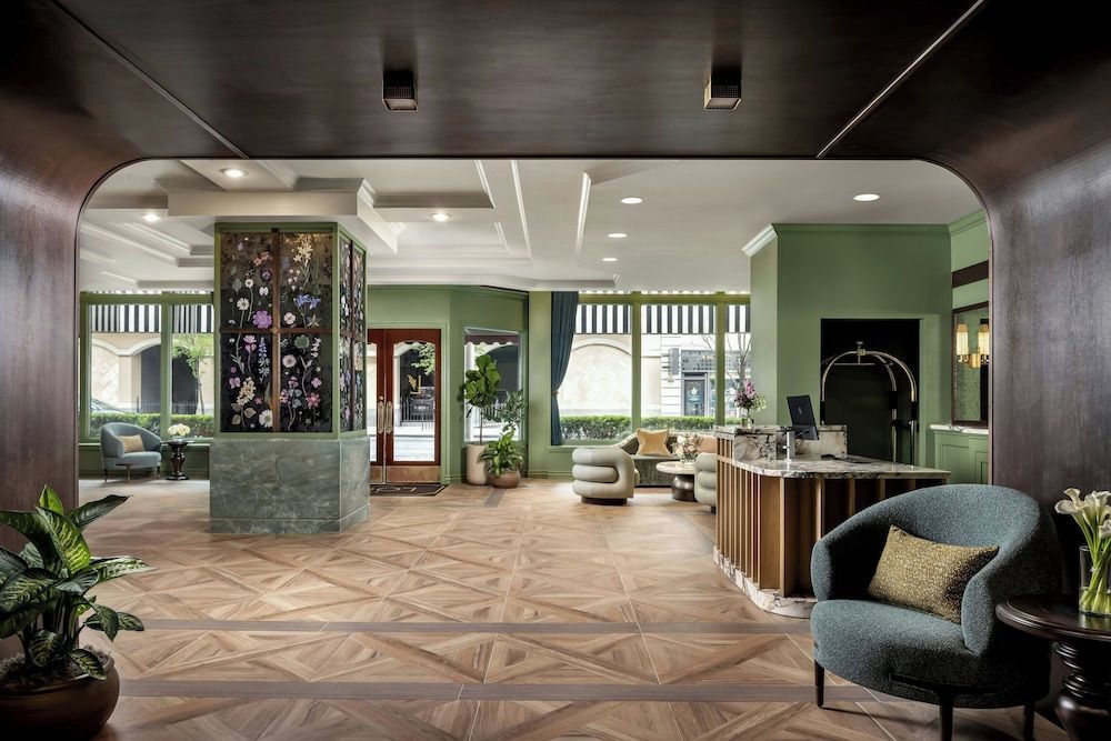 The Louie, A Davenport Hotel, Autograph Collection 1