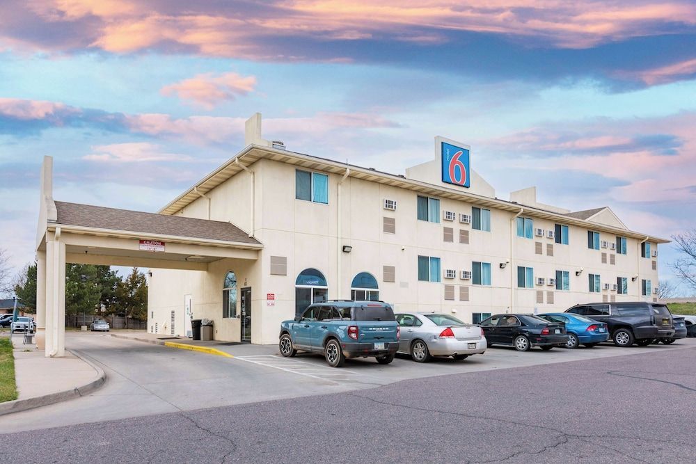 Econo Lodge Fort Lupton 1