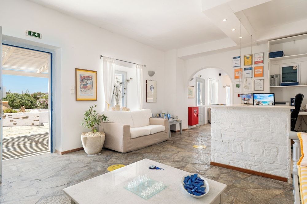 Aretoussa Residence in Naoussa, Paros 2