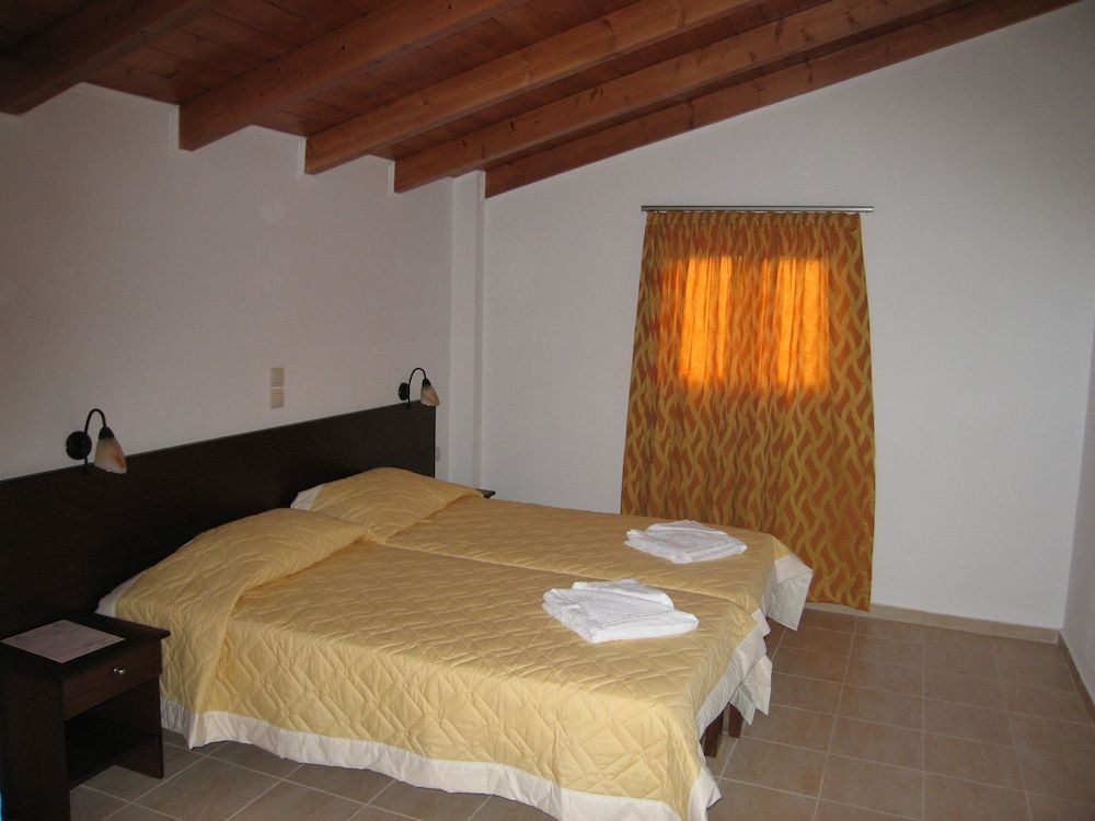 Blue Sky Hotel Apartments 2