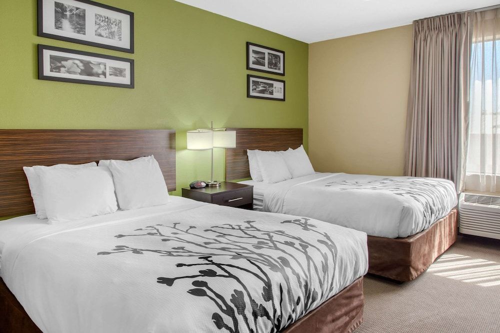 Sleep Inn & Suites Bakersfield North 1