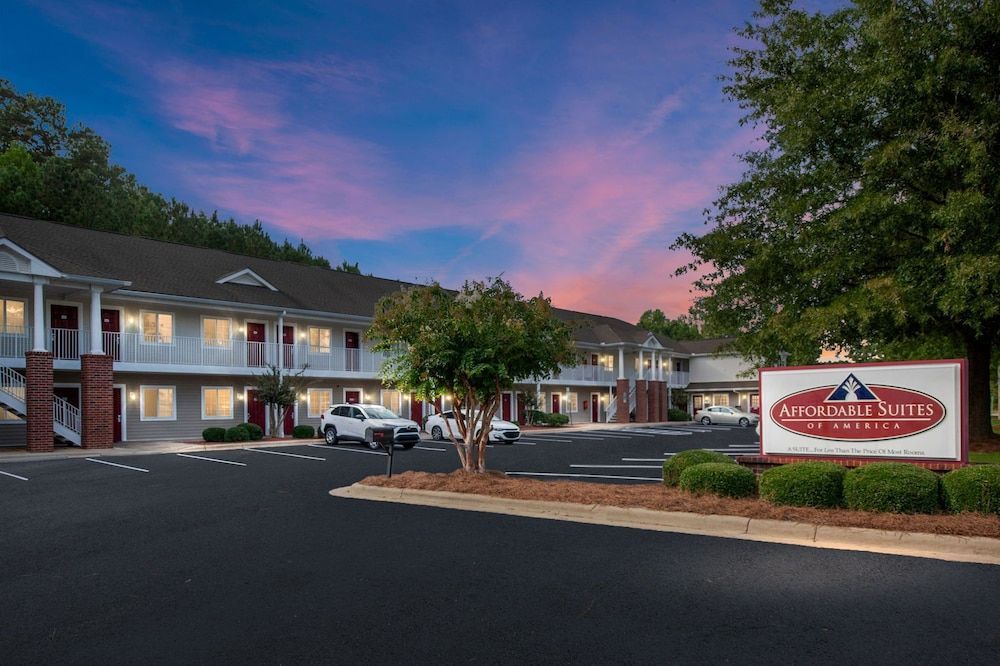 Affordable Suites Wilson 1