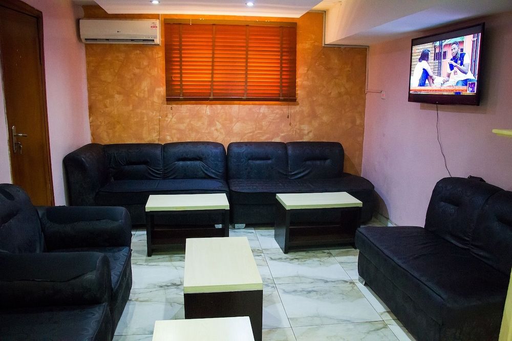 Folade Hotels 2