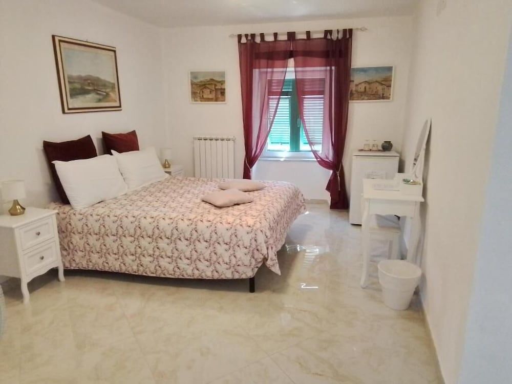 ANITA B&B 1