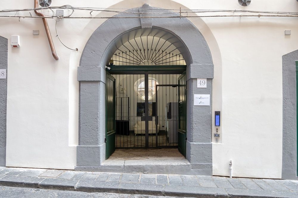 Palazzo Settembrini 49 2