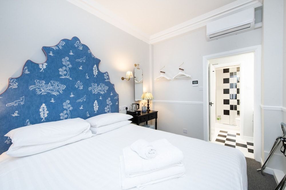 Americana Hotel 1