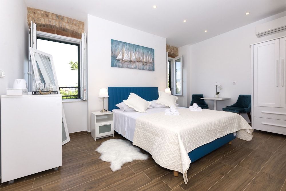 Peruzovic Rooms 3 1