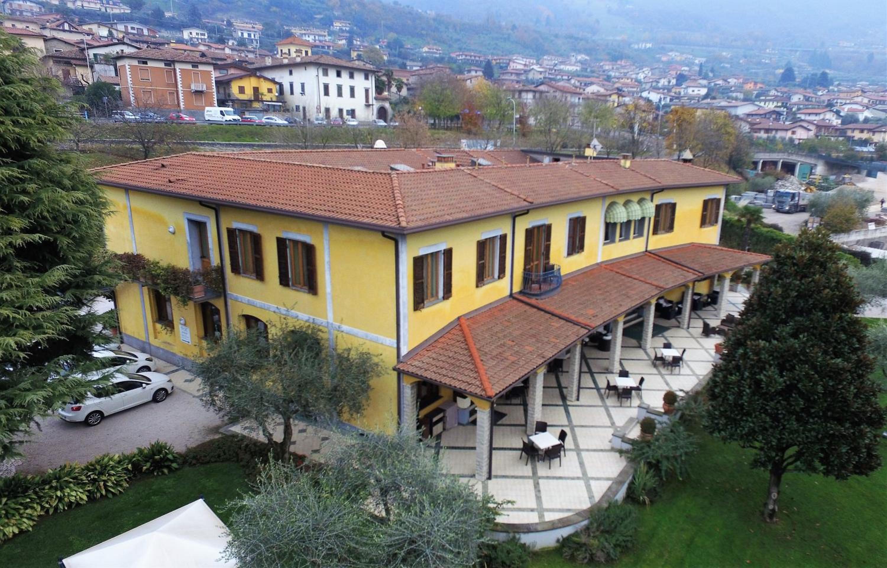 Villa Kinzica 2