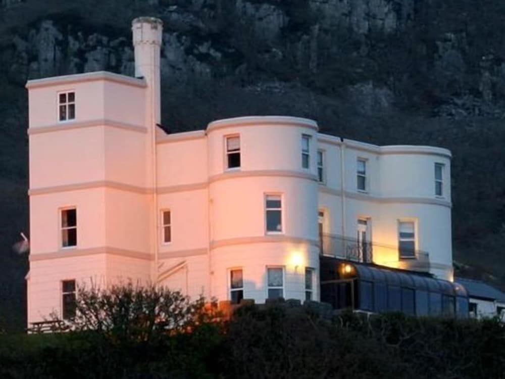 Tyr Graig Castle 1