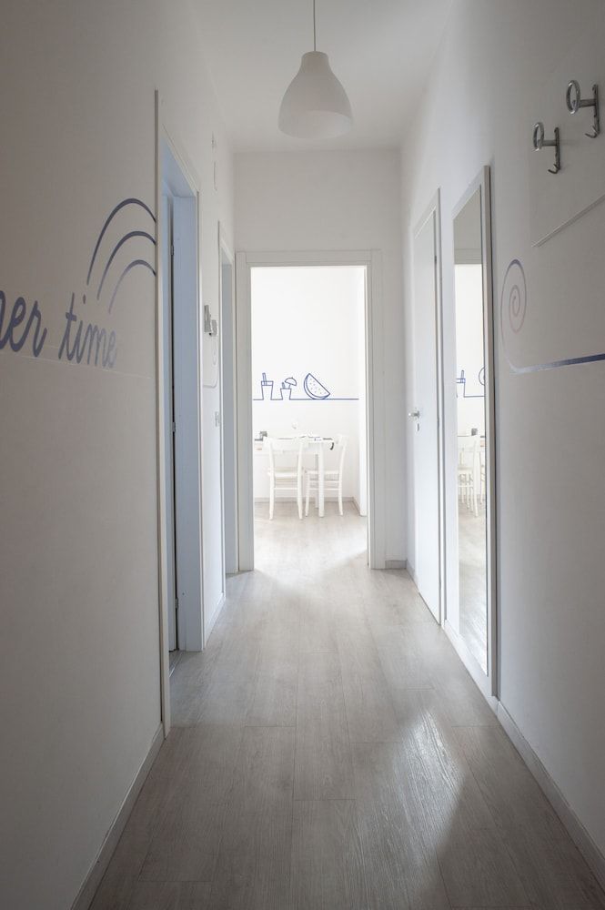 Residence Holidays 2
