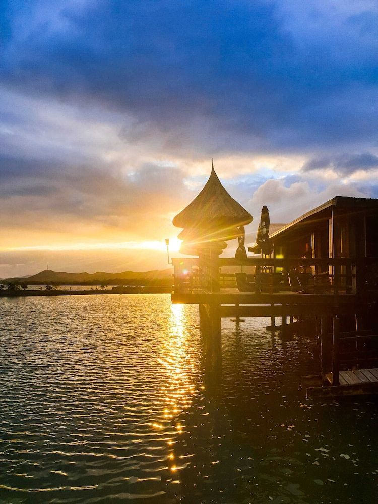 Golden Point Resort 1