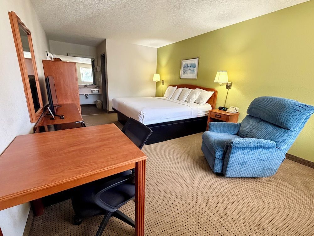 Americas Best Value Inn Saint Ignace 2