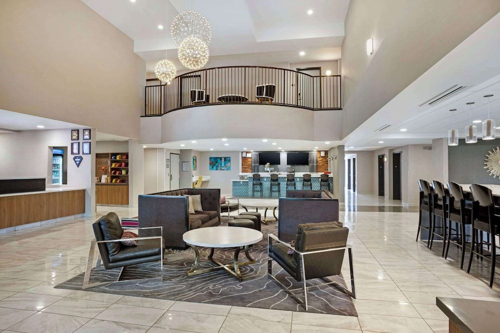 Best Western Plus Coalinga Inn 2