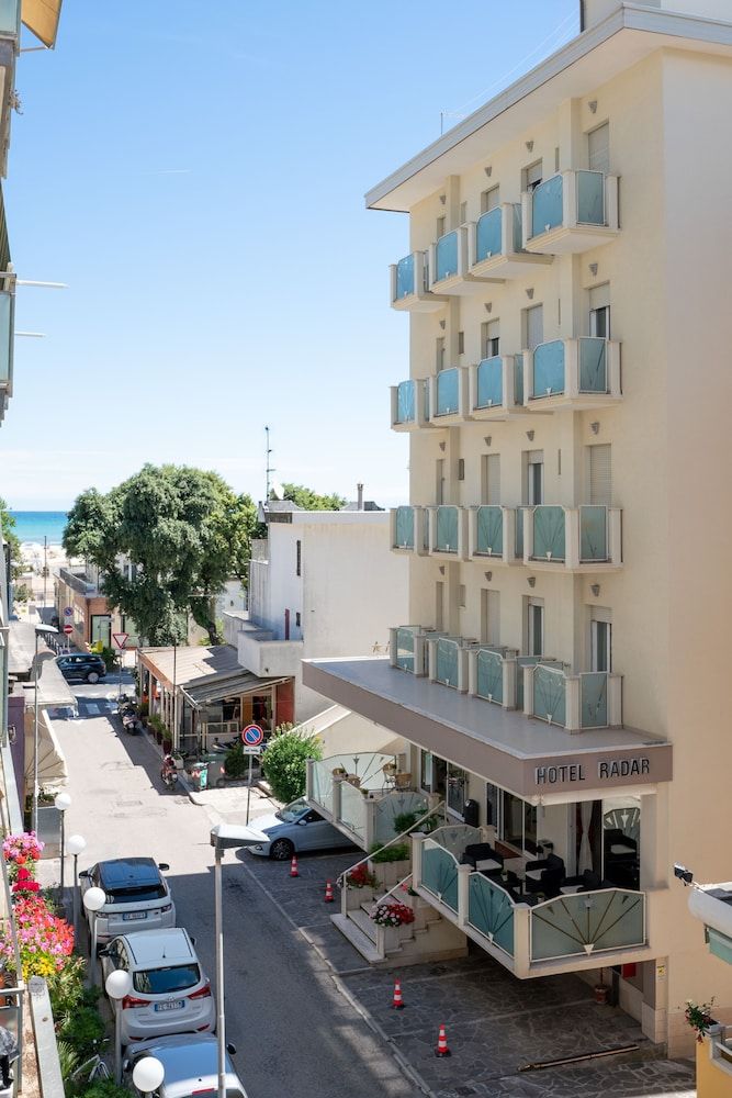 Hotel Radar 1