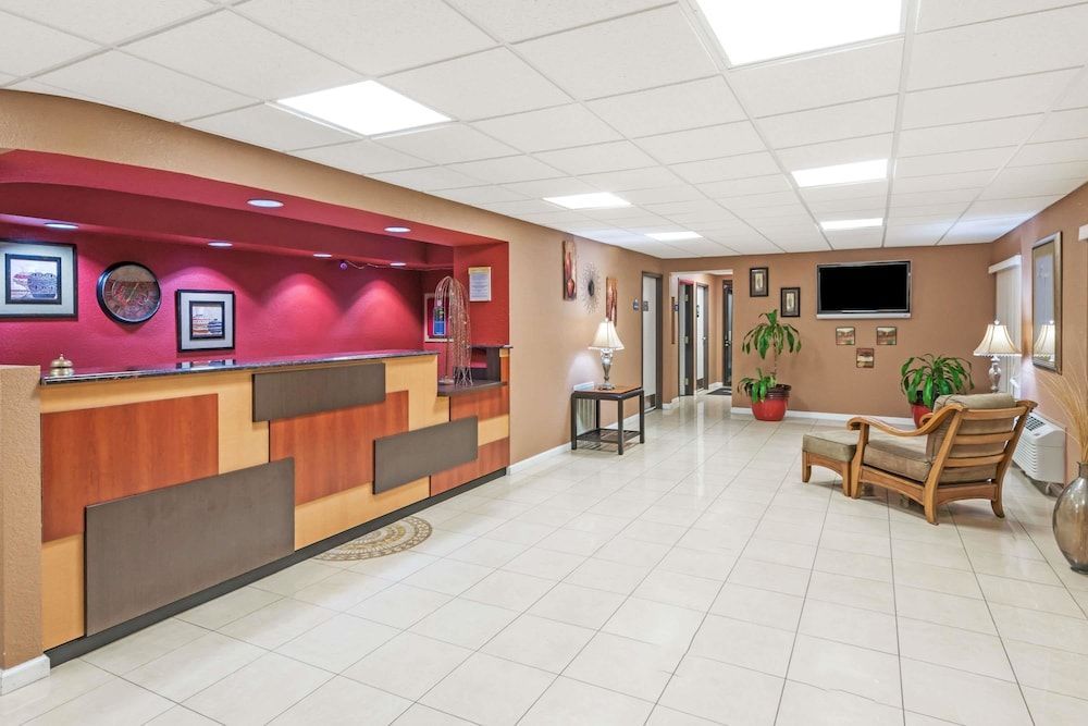 Days Inn by Wyndham New Market I-81 2